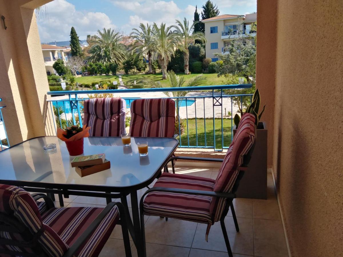 Paradise Gardens II Anastasia Apartment Paphos ภายนอก รูปภาพ